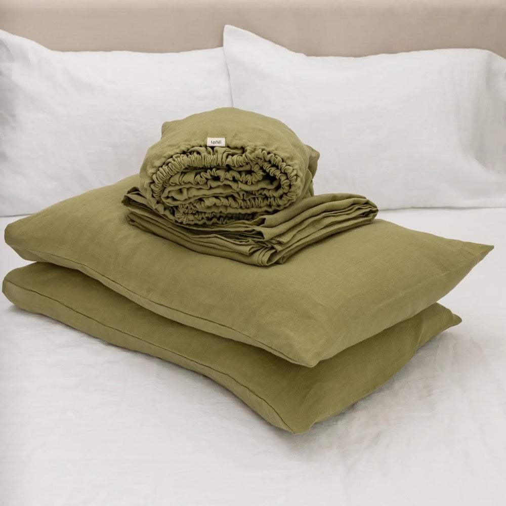 Linen sheet set in Olive Green color. Fitted sheet, flat sheet, 2 pillowcases. Custom size bedding